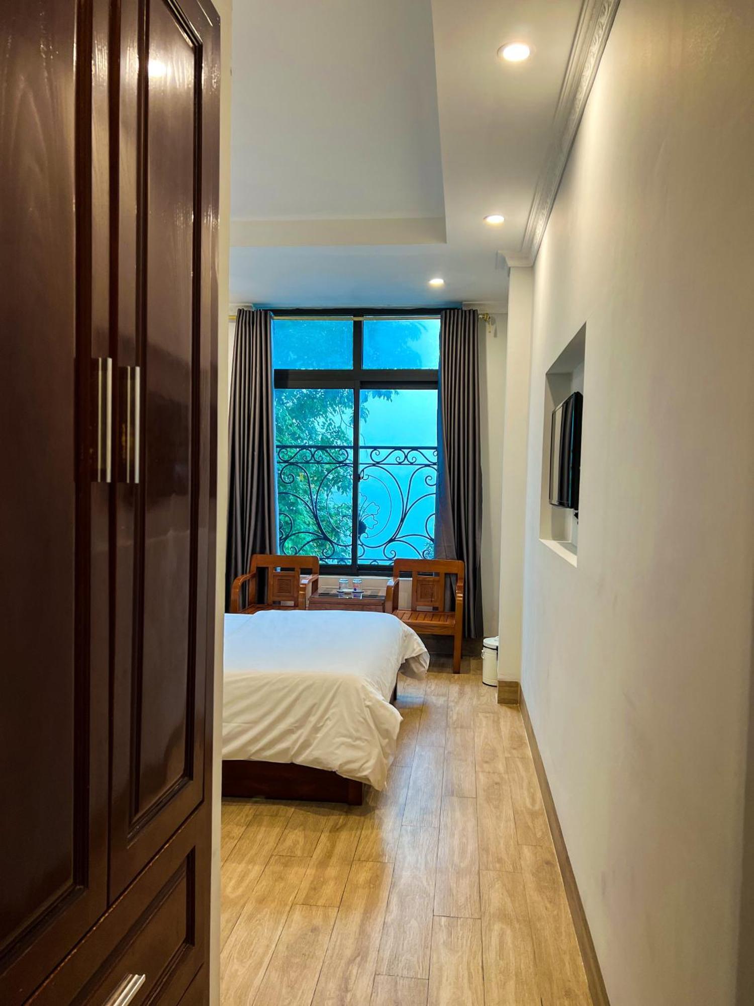 Ven Ho Hotel Hanoi Exterior photo