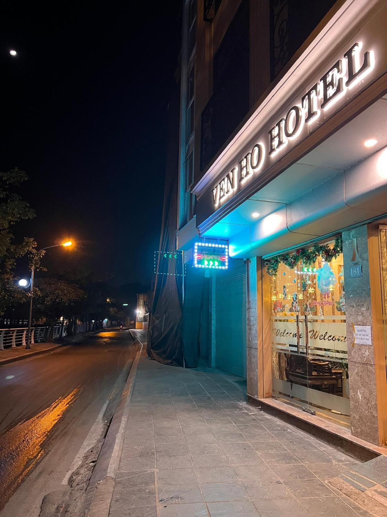 Ven Ho Hotel Hanoi Exterior photo